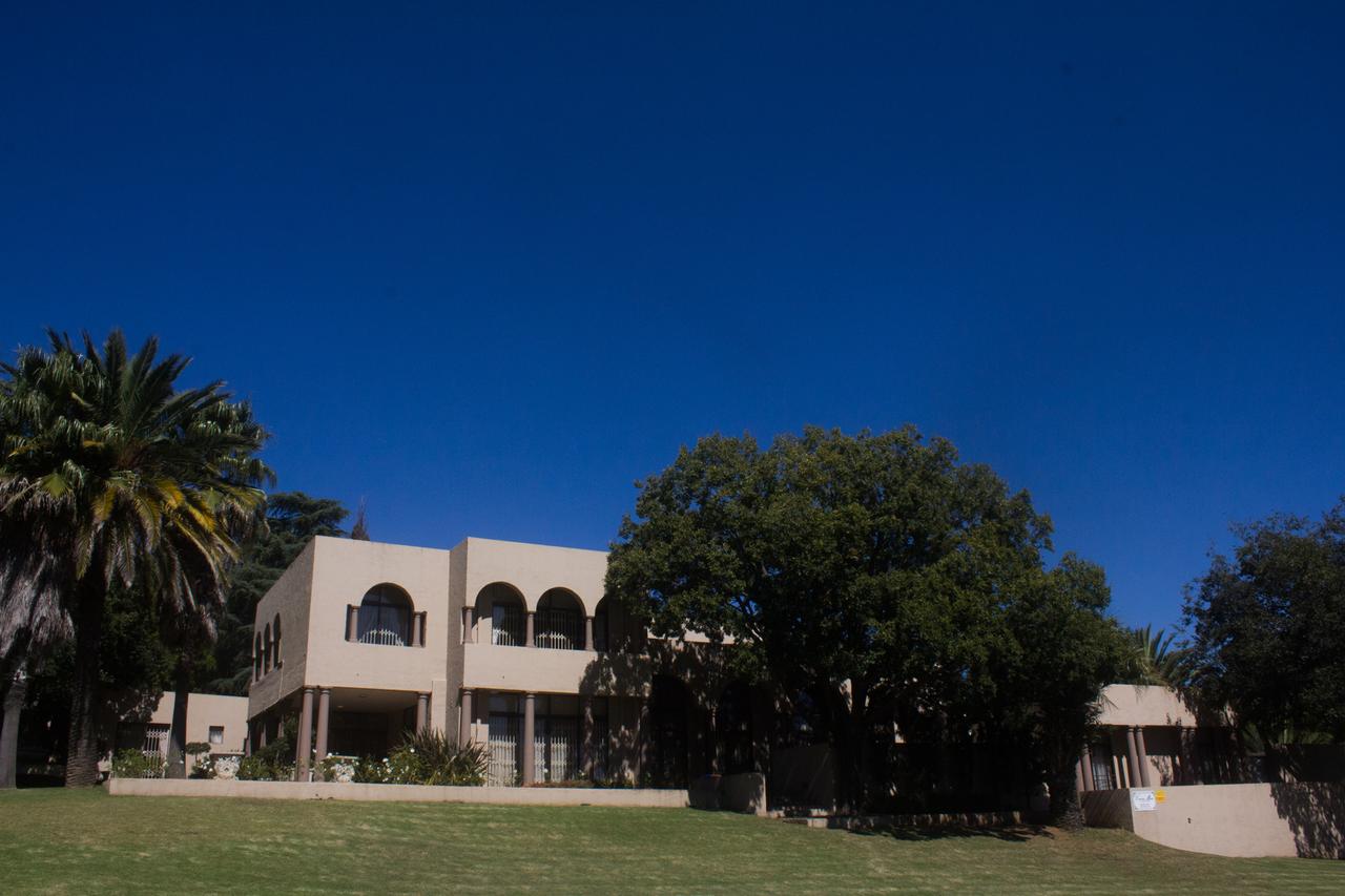 Vacation Hub International - VHI - Travel Club - Victorian Manor