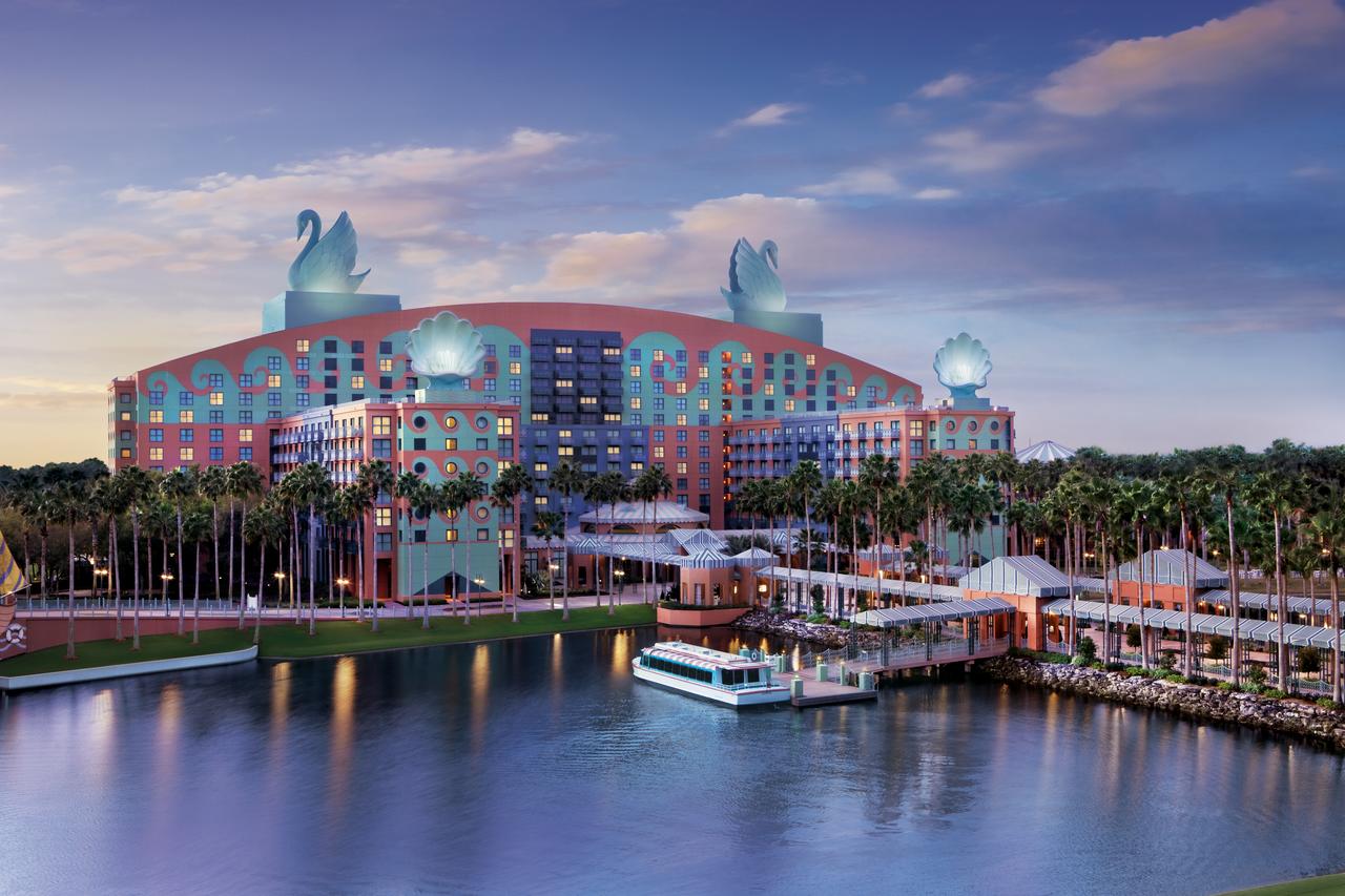 Vacation Hub International - VHI - Walt Disney World Swan Resort