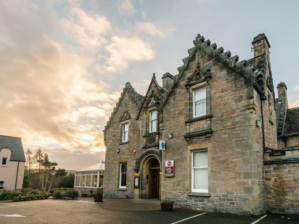 Vacation Hub International - VHI - Travel Club - Best Western Plus Inverness Lochardil House Hotel
