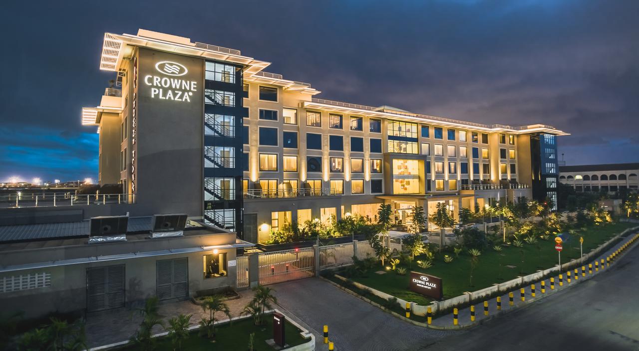 Vacation Hub International - VHI - Travel Club - Crowne Plaza Nairobi Airport