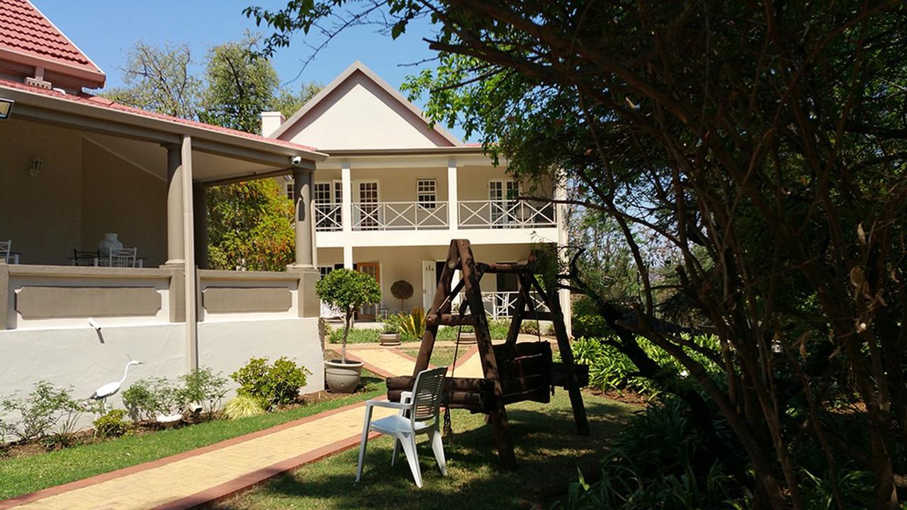 Vacation Hub International - VHI - Travel Club - Peaches and Cream Bed & Breakfast