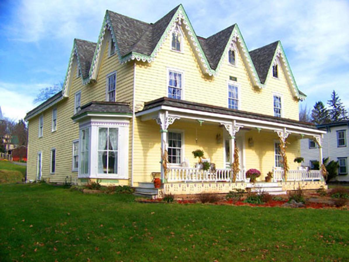 Vacation Hub International - VHI - Travel Club - Stamford Gables B & B