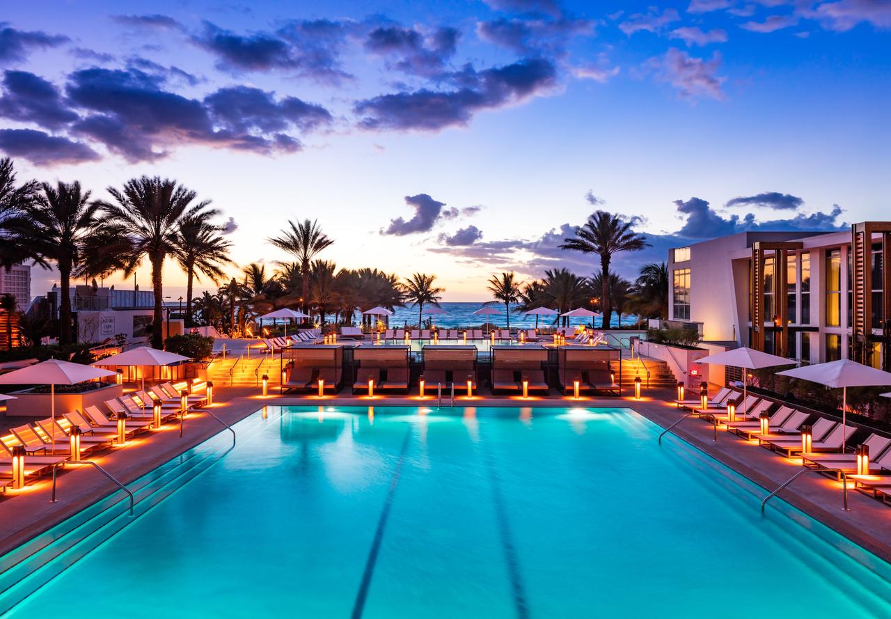 Vacation Hub International - VHI - Travel Club - Eden Roc Miami Beach