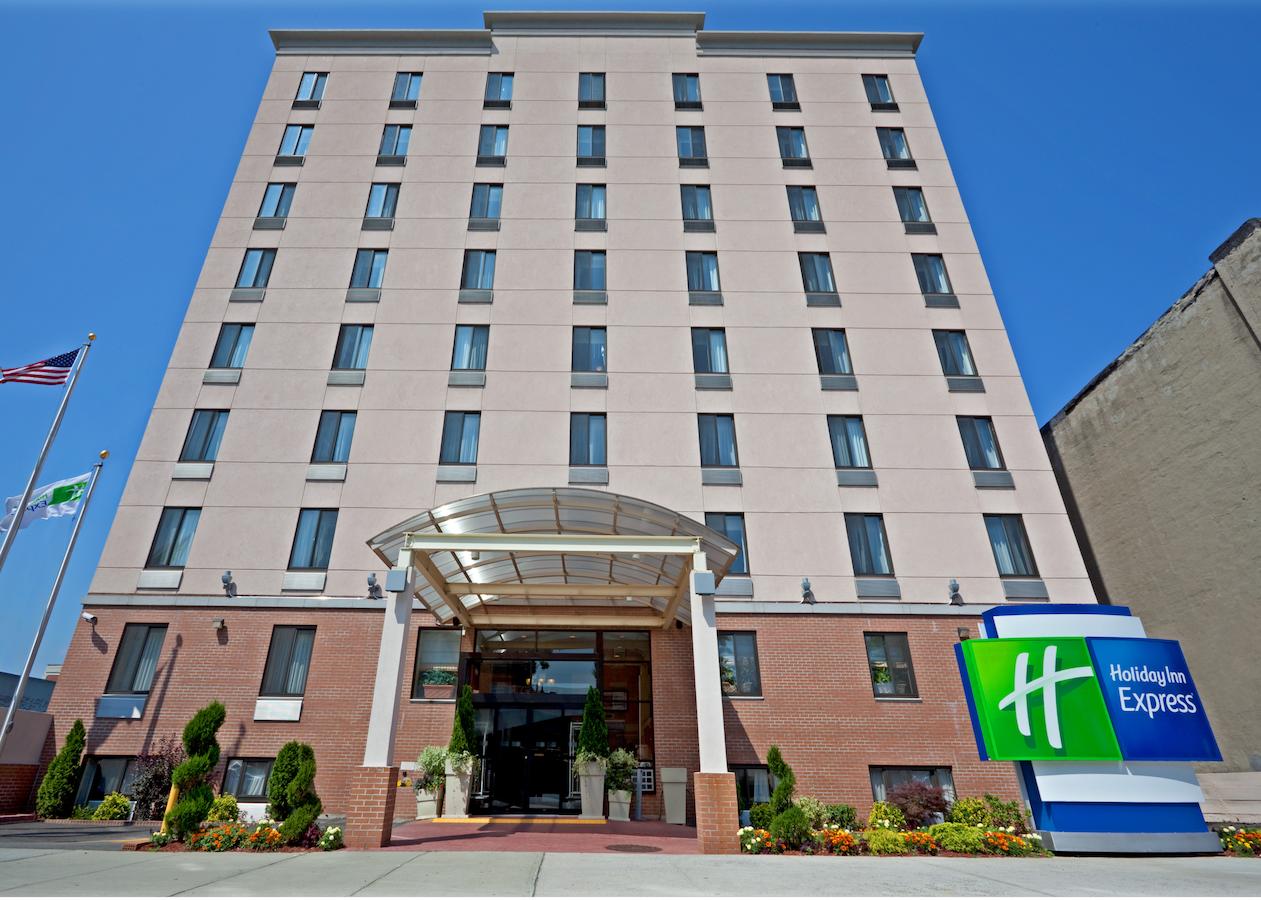 Vacation Hub International - VHI - Travel Club - Holiday Inn Express New York-Brooklyn
