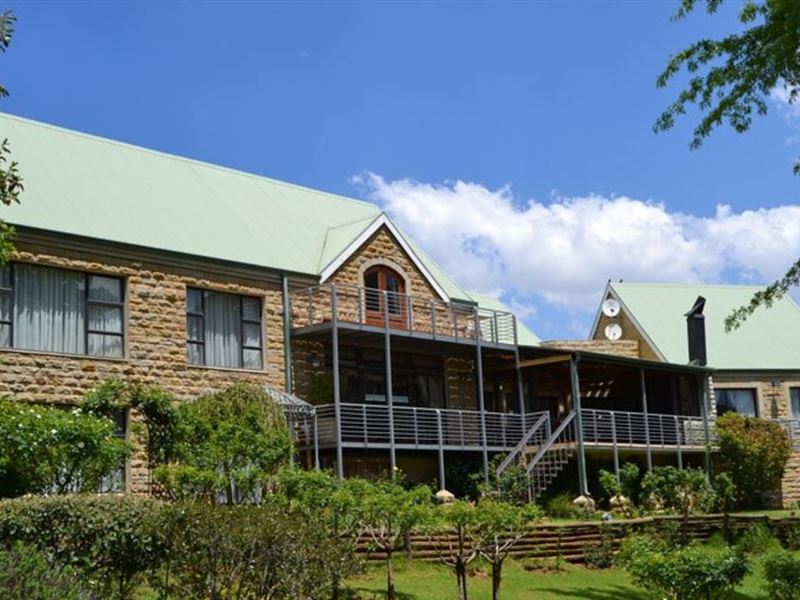Vacation Hub International - VHI - Travel Club - Titanic View Self Catering