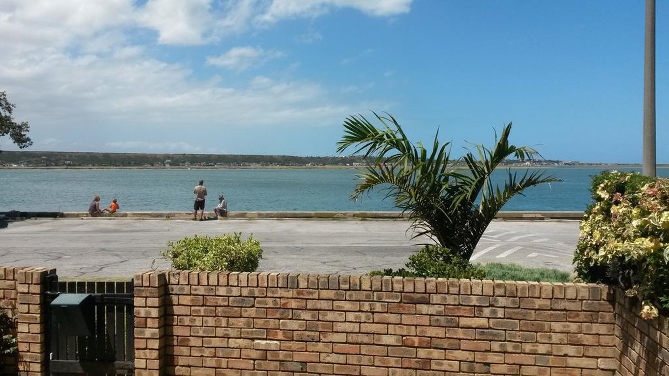 Vacation Hub International - VHI - Swartkops River Retreat