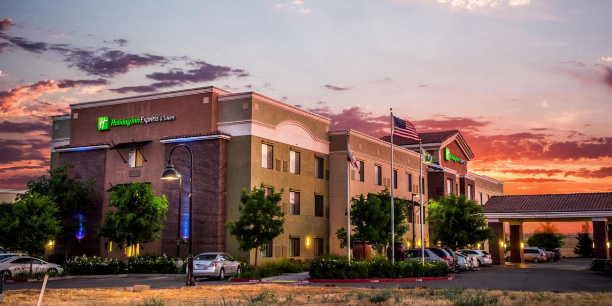 Vacation Hub International - VHI - Travel Club - Holiday Inn Express and Suites Lincoln Roseville