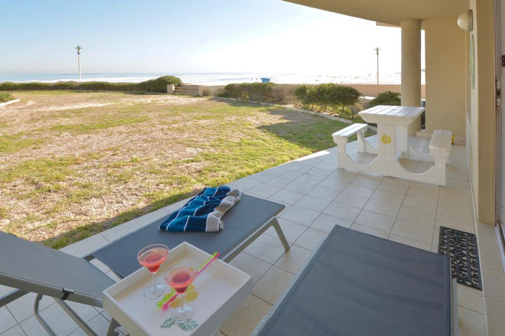 Vacation Hub International - VHI - Travel Club - Luxury on the Beach