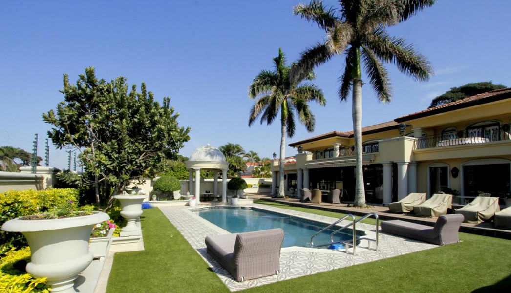 Vacation Hub International - VHI - Travel Club - La Perla