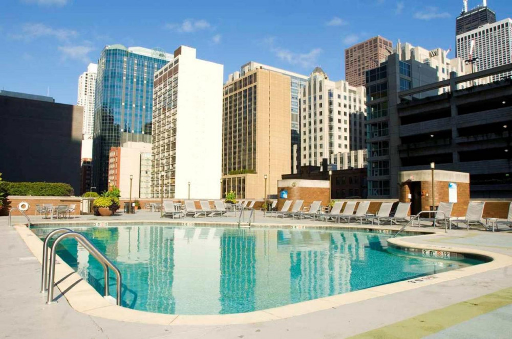 Vacation Hub International - VHI - Travel Club - Inn of Chicago Magnificent Mile