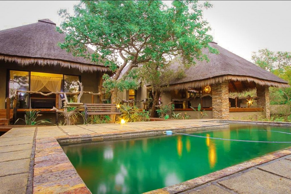 Vacation Hub International - VHI - Travel Club - Call of the Wild Lodge