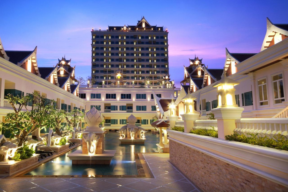 Vacation Hub International - VHI - Travel Club - Grand Pacific Sovereign Resort & Spa