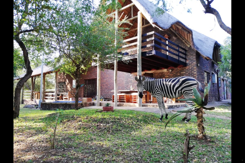 Vacation Hub International - VHI - Travel Club - Ama-Zing African Safaris Lodge Kruger Park