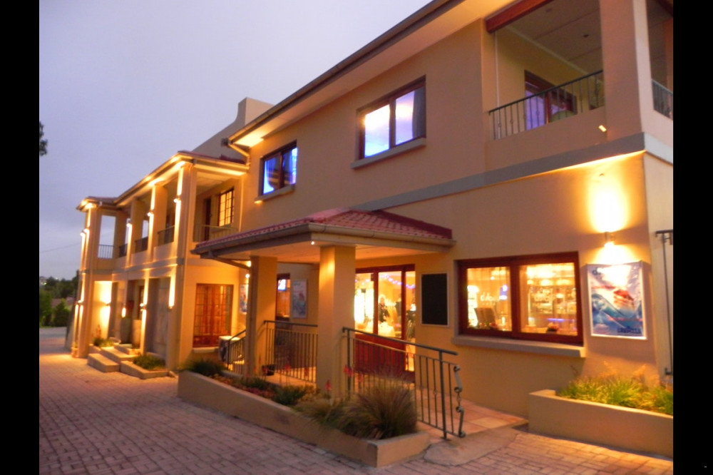 Vacation Hub International - VHI - Travel Club - VJ's Guesthouse
