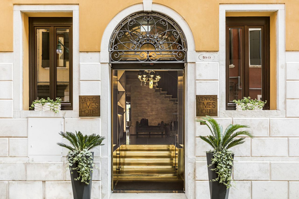 Vacation Hub International - VHI - Travel Club - Venice Hotel Times