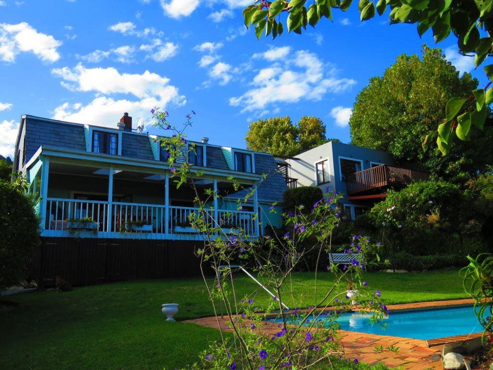 Vacation Hub International - VHI - Travel Club - Footprints of Knysna