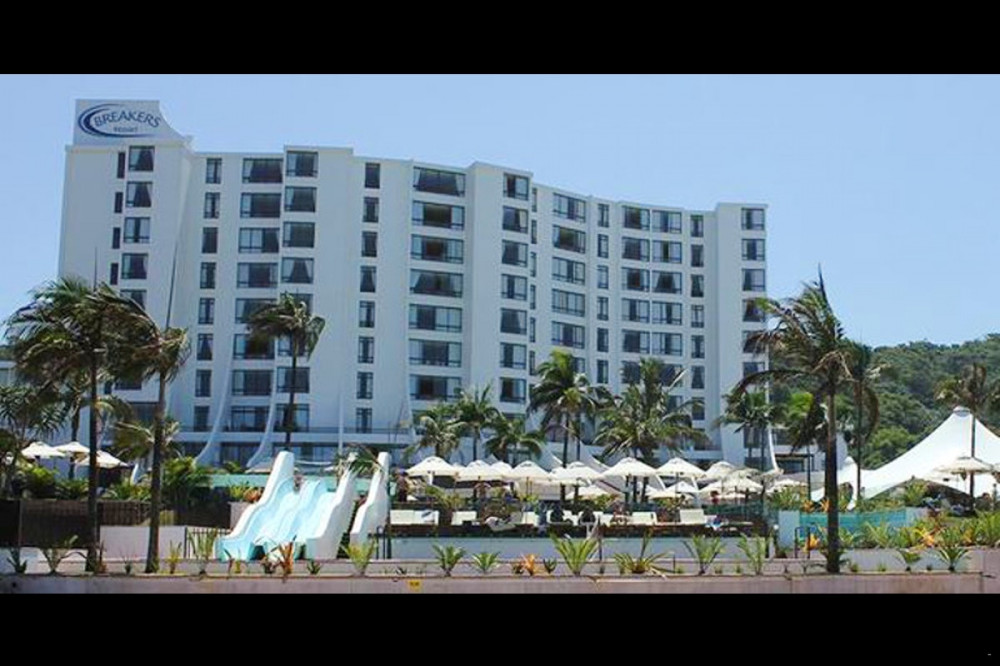 Vacation Hub International - VHI - Travel Club - Breakers Resort 215