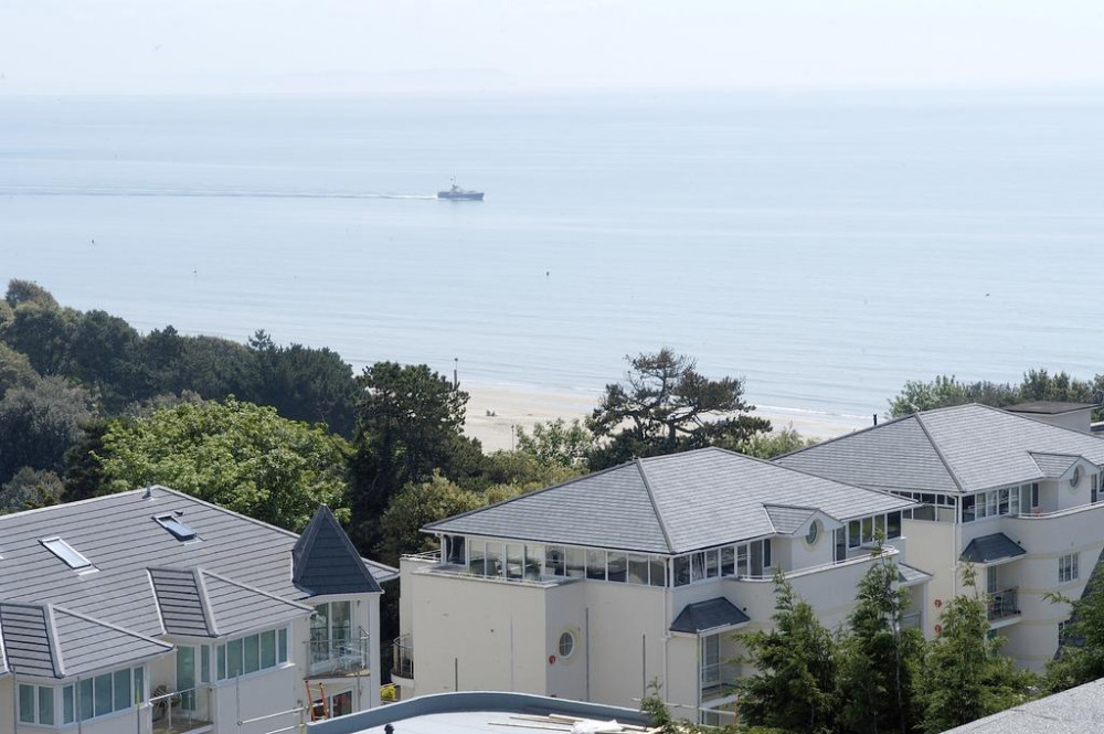 Vacation Hub International - VHI - Travel Club - The Riviera Hotel & Holiday Apartments