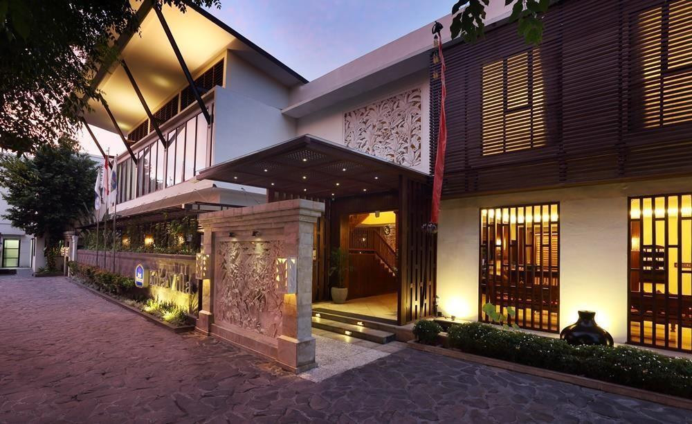 Vacation Hub International - VHI - Travel Club - Best Western Kuta Villa