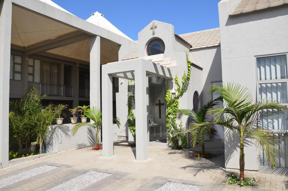 Vacation Hub International - VHI - Travel Club - Be Still - Retreat Centre
