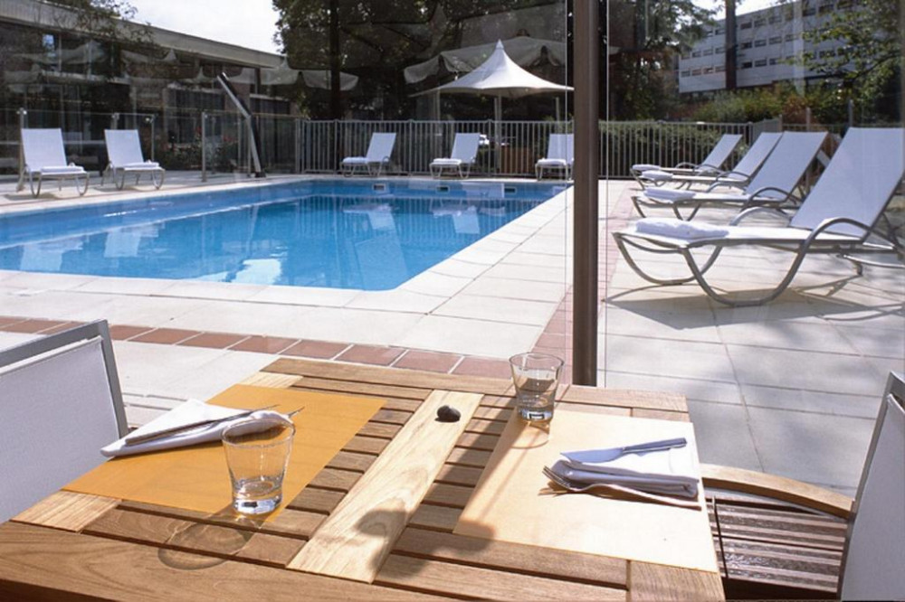 Vacation Hub International - VHI - Travel Club - Hotel Novotel Evry Courcouronnes