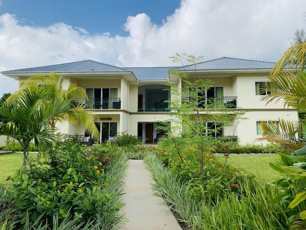 Vacation Hub International - VHI - Travel Club - Anse La Mouche Holiday Apartments