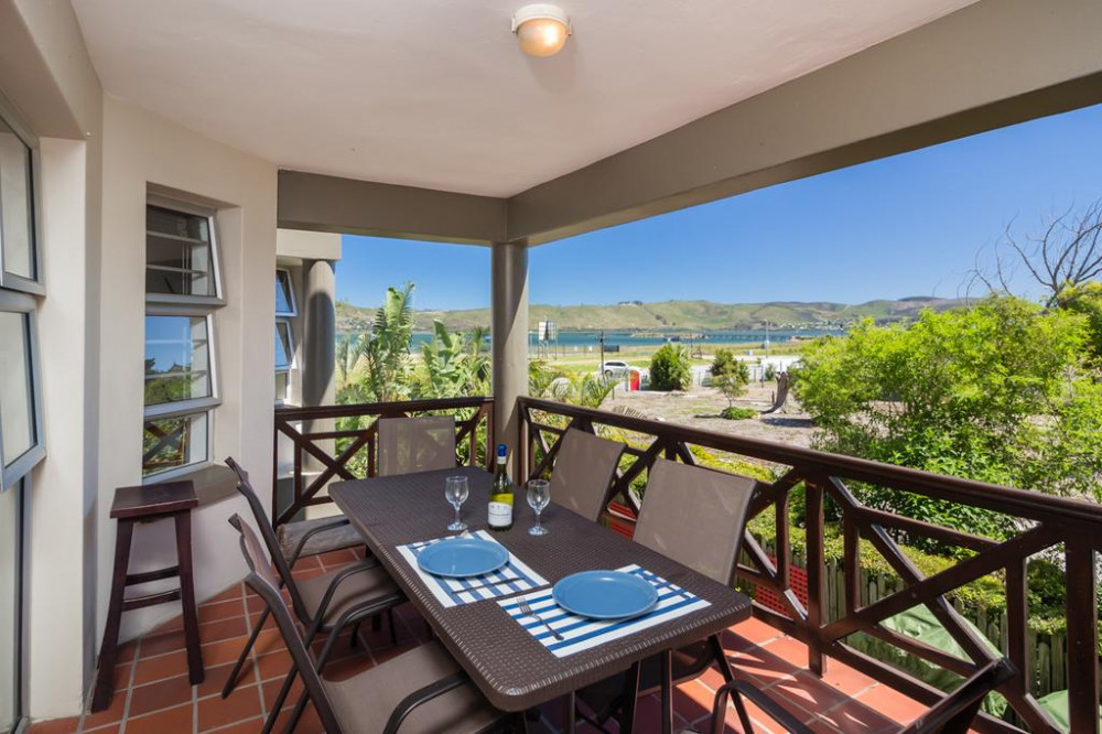 Vacation Hub International - VHI - Travel Club - Waterside Apartment