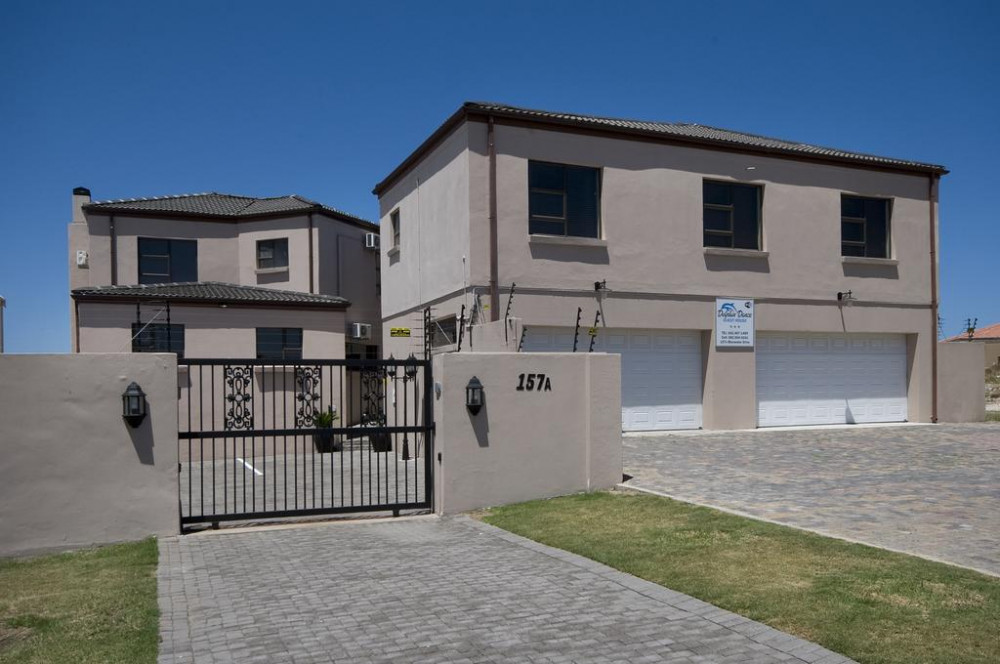Vacation Hub International - VHI - Dolphin Dance Guest House