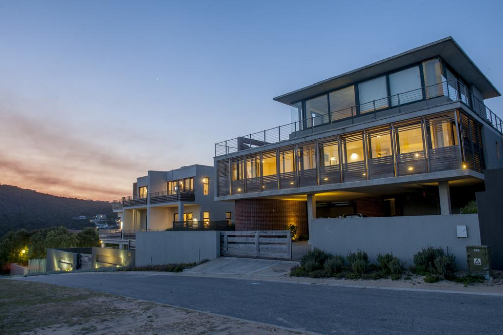 Vacation Hub International - VHI - Travel Club - Christiana Lodge
