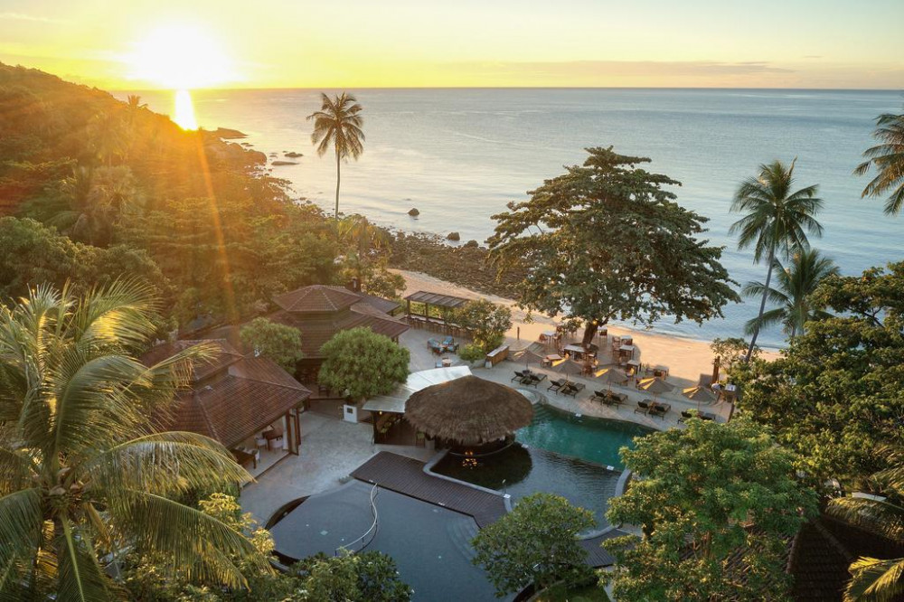 Vacation Hub International - VHI - Travel Club - Outrigger Koh Samui