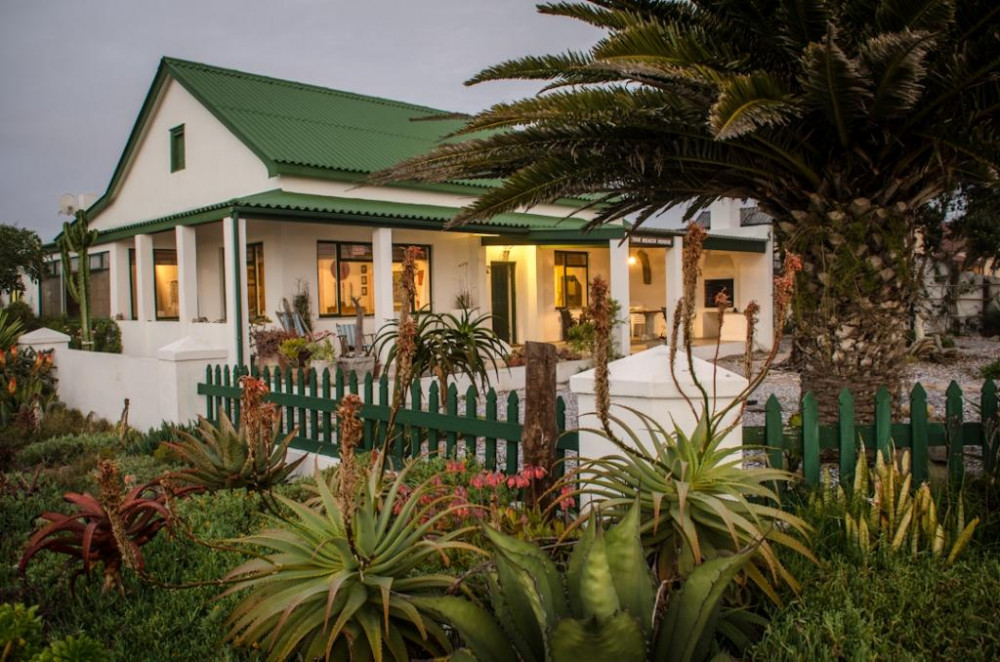Vacation Hub International - VHI - Travel Club - The Beachhouse