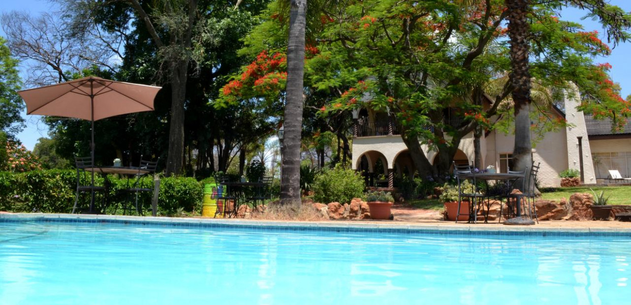 Vacation Hub International - VHI - Travel Club - The Ostrich Manor