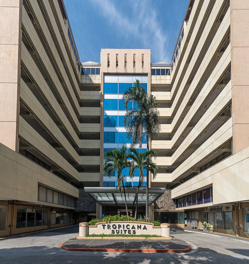 Vacation Hub International - VHI - Travel Club - Tropicana Suites Hotel