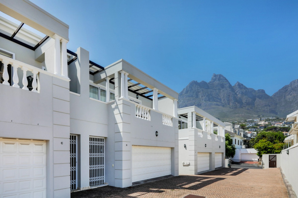 Vacation Hub International - VHI - Travel Club - Apartment Berkley Place Cape Town
