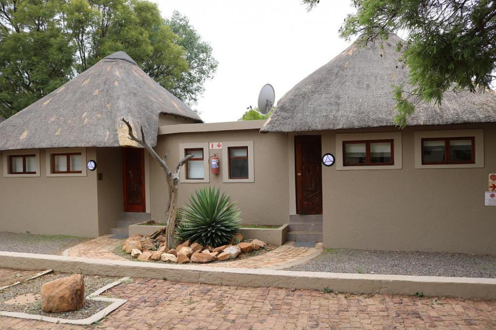 Vacation Hub International - VHI - Travel Club - Mabalingwe Elephant Lodge Unit 170 (b) Patrys