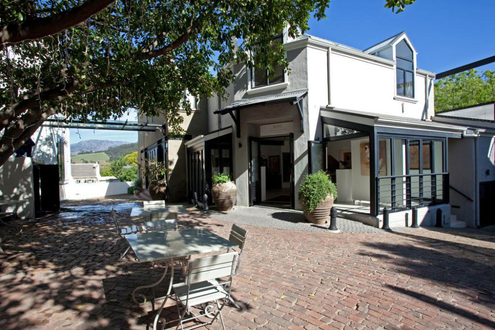 Vacation Hub International - VHI - Travel Club - Los Olivos at the Yard