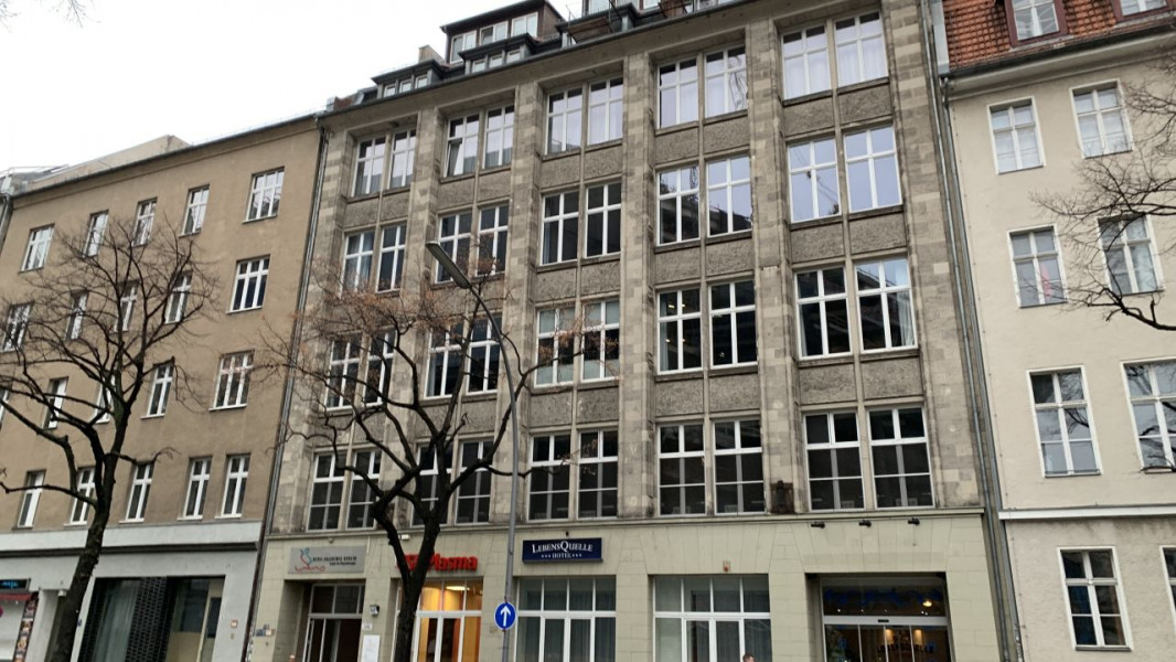 Vacation Hub International - VHI - Travel Club - LebensQuelle am Checkpoint Charlie
