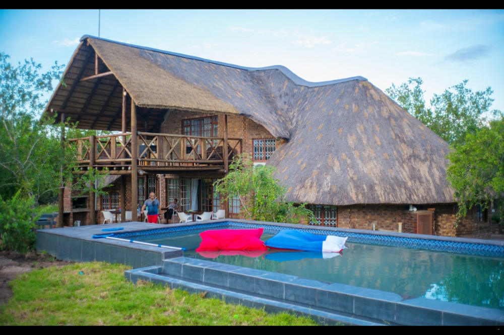 Vacation Hub International - VHI - Travel Club - Imbube Safari Lodge