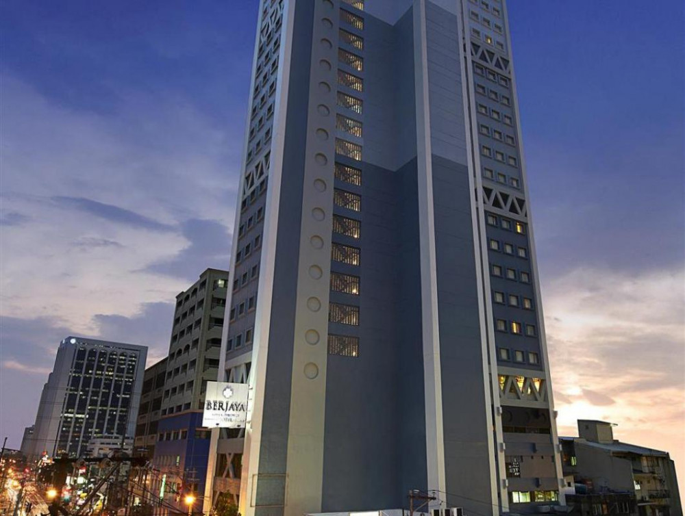 Vacation Hub International - VHI - Travel Club - Berjaya Makati