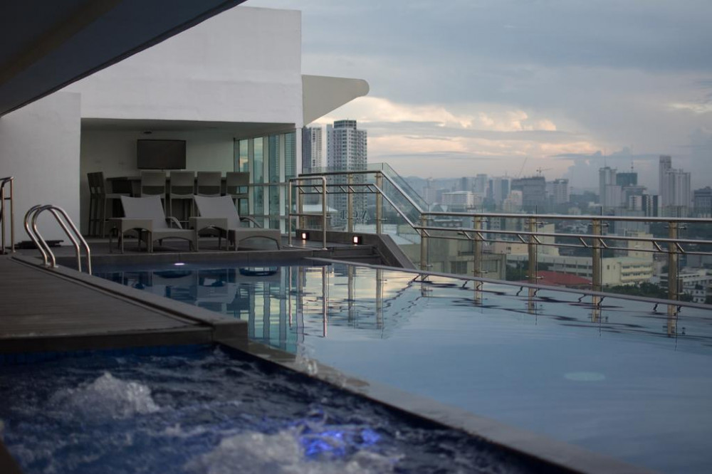 Vacation Hub International - VHI - Travel Club - One Central Hotel