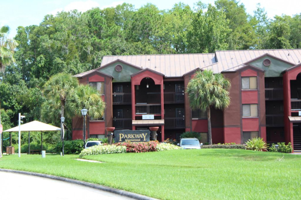 Vacation Hub International - VHI - Travel Club - Parkway International Resort