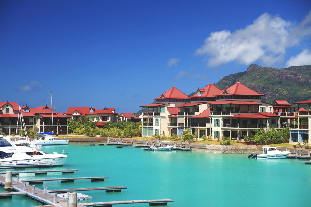 Vacation Hub International - VHI - Travel Club - Eden Island Luxury Apartments