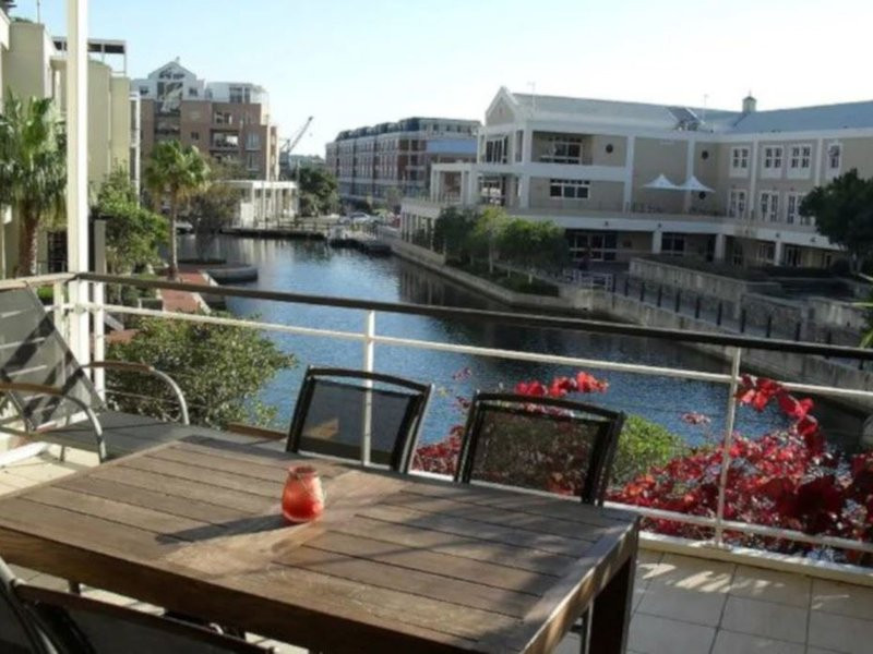 Vacation Hub International - VHI - Travel Club - Waterfront Stays