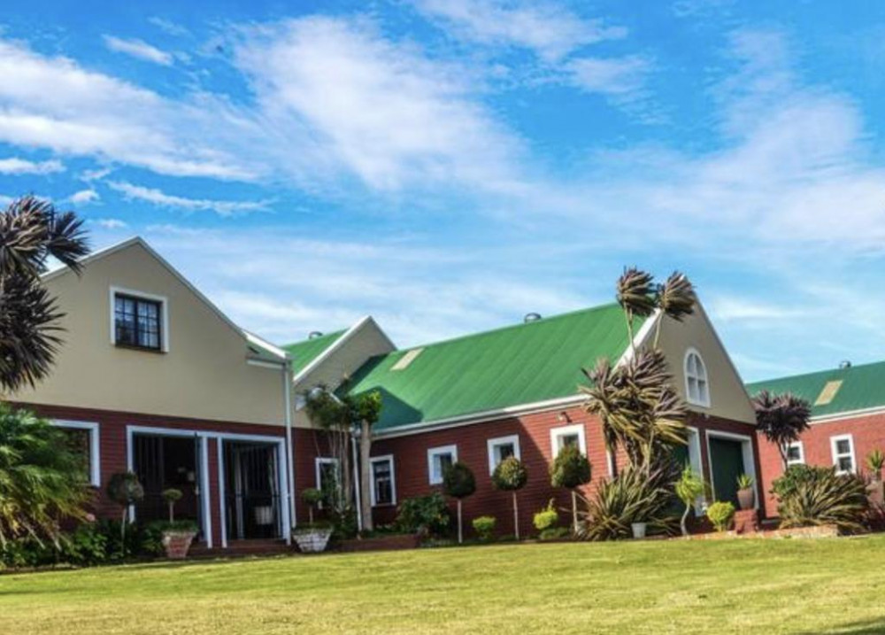 Vacation Hub International - VHI - Travel Club - George farm stay