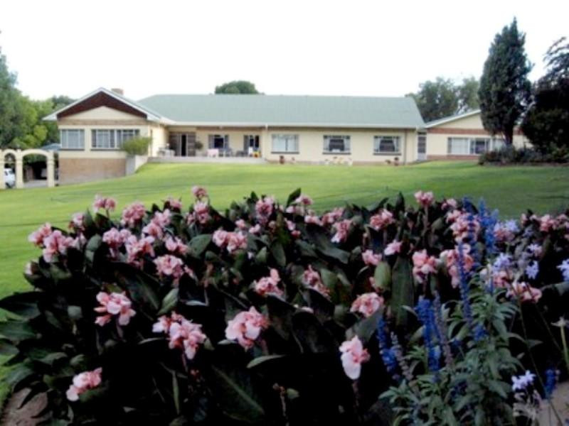 Vacation Hub International - VHI - Travel Club - Mieliefontein Karoo Guest Farm
