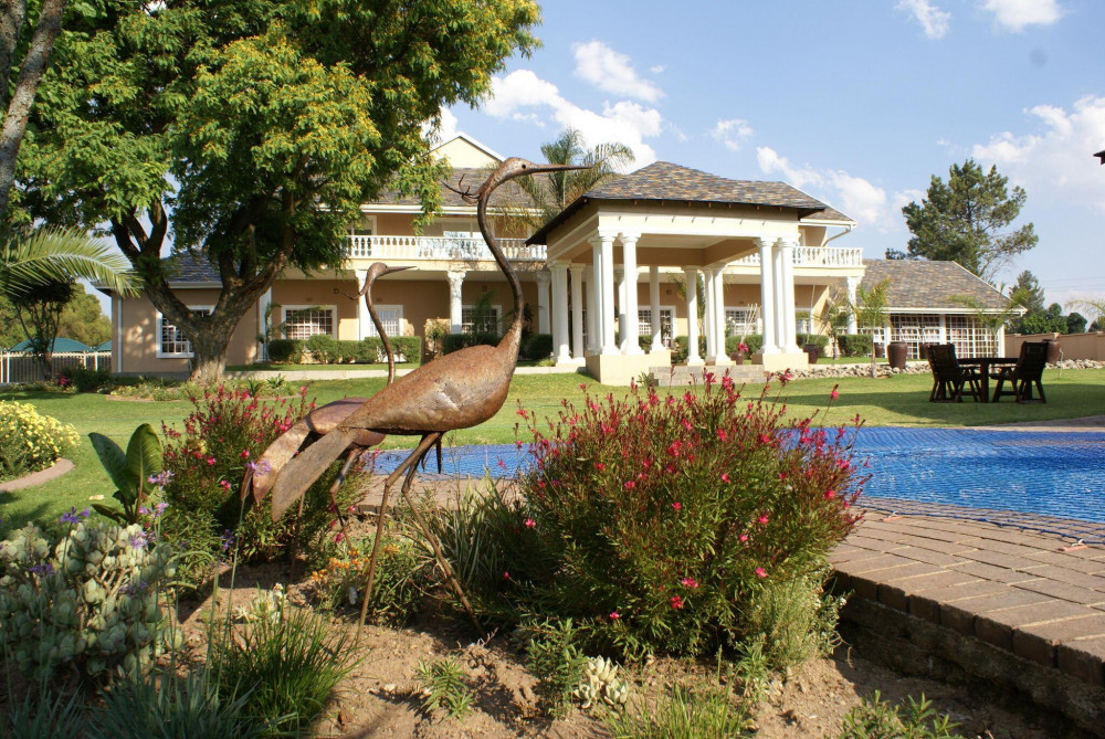 Vacation Hub International - VHI - Travel Club - Attache Guest Lodge and Health & Beauty Spa