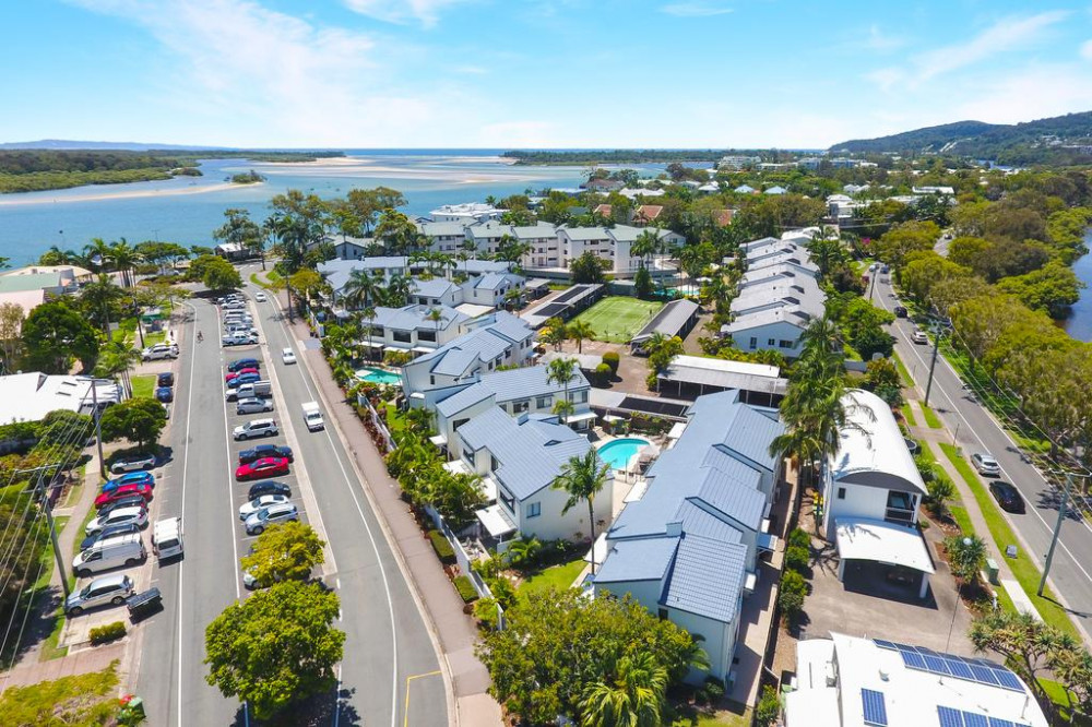 Vacation Hub International - VHI - Travel Club - Noosa Place Resort