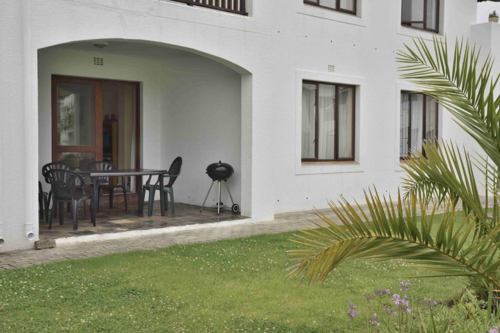 Vacation Hub International - VHI - Travel Club - Keurbooms River Apartment