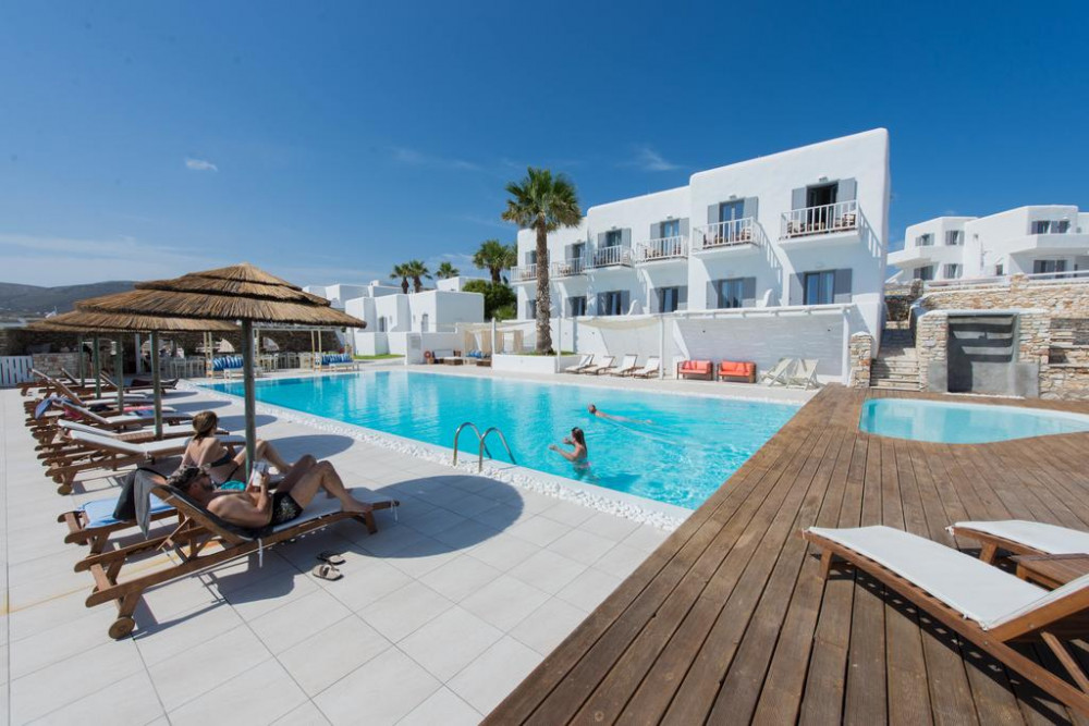 Vacation Hub International - VHI - Travel Club - Paros Bay Hotel