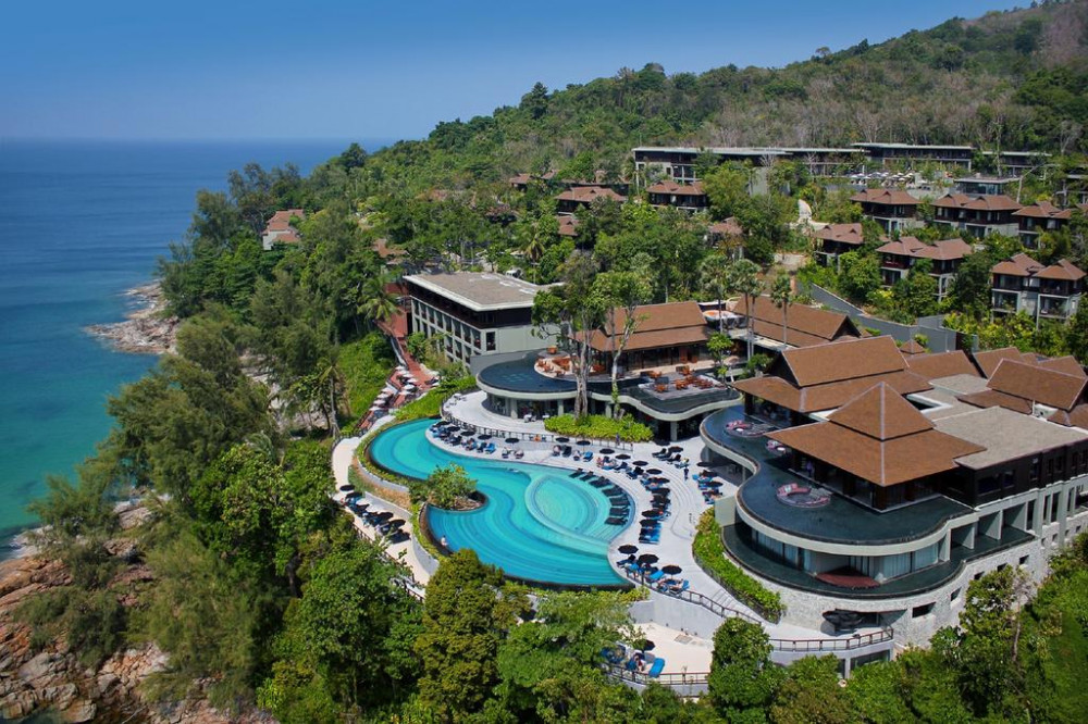 Vacation Hub International - VHI - Travel Club - Pullman Phuket Arcadia Naithon Beach